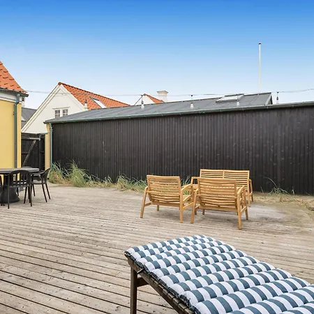 Semesterbostad Lovely In The Heart Of